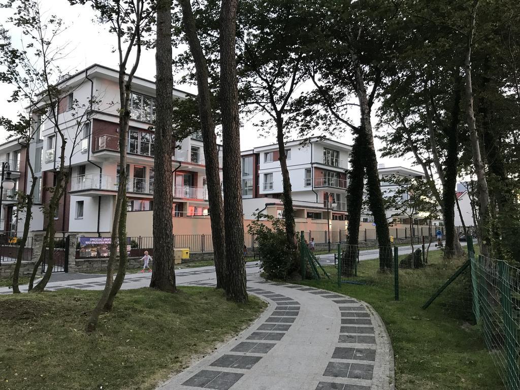 Apartament Bialy W Rewalu Exterior foto